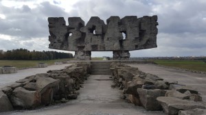 Erste Station ist das berühmte, monumentale Denkmal.