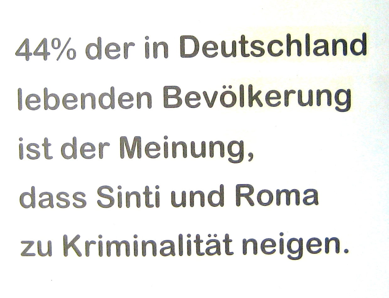 Wissen und Interesse zur Situation der Roma ist gering. Stattdessen werden dieser ethnischen Gruppe wieder Charaktereigenschaften zugeschrieben.