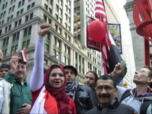 Asmaa Mahfouz von der ägyptischen „Jugendbewegung des 6. April“ marschiert mit der Organisation Occupy Wall Street