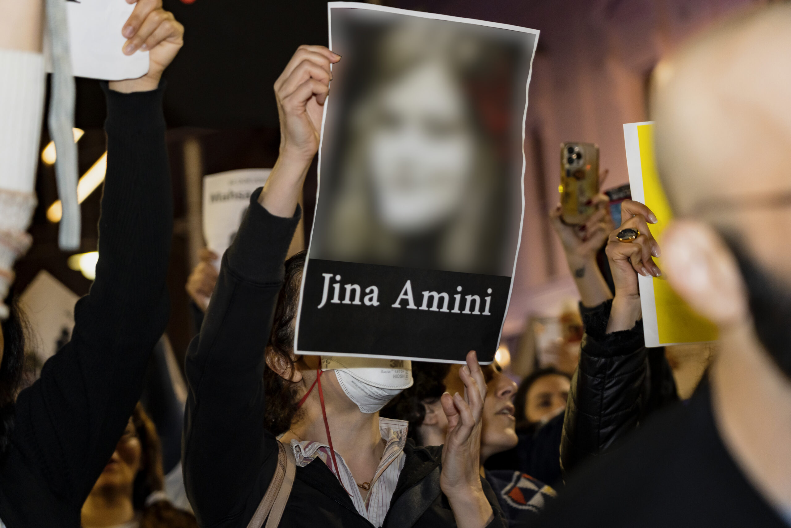 Solidaritätskundgebung mit Jina Amini, Australien 2022. Aus: wikipedia.